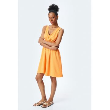 Rochie mini cu decolteu in V