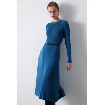 Rochie striata cu maneci lungi