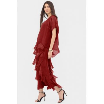Rochie bordo din matase si vascoza cu  volane franjurate suprapuse