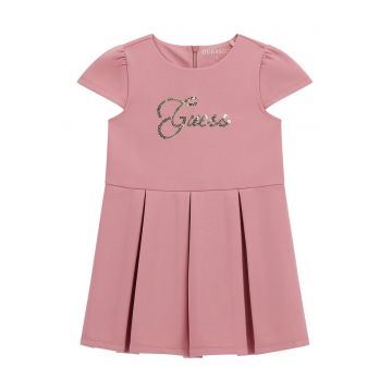 Rochie cu croiala in A si logo cu paiete