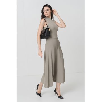 Rochie lunga evazata