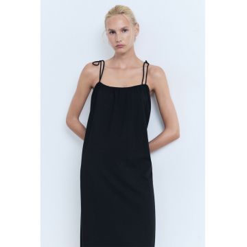 Rochie lunga fara maneci