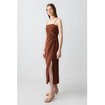 Rochie midi de in