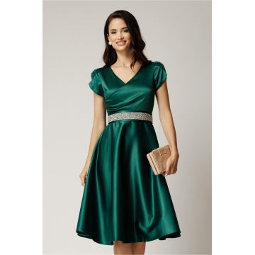 Rochie Amira midi verde din tafta cu paiete pe maneci si cordon in talie