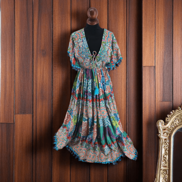 Rochie boho cu broderie manuala cu margele