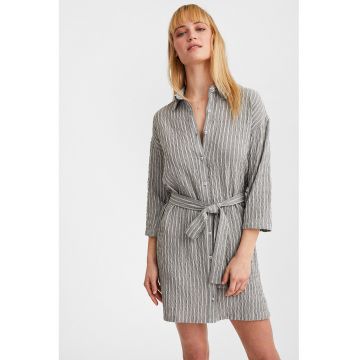 Rochie cu model in dungi si cordon in talie