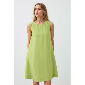 Rochie evazata cu decolteu rotund