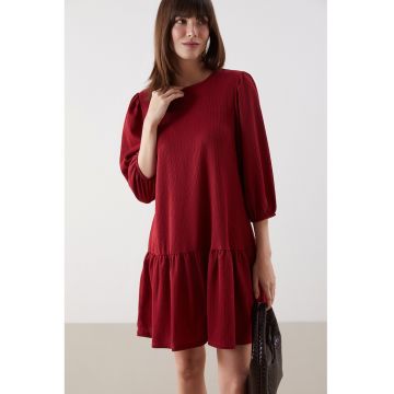 Rochie lejera cu maneci medii
