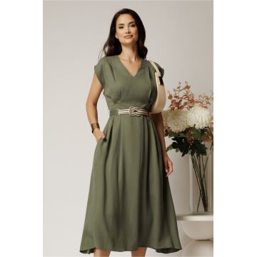 Rochie midi kaki din tencel in clos cu cu pliuri si curea in talie