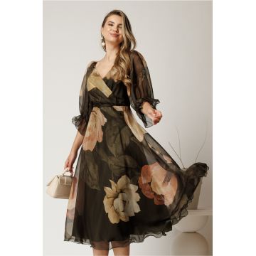 Rochie midi kaki din voal in clos cu imprimeuri florale maro