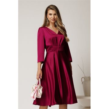 Rochie midi magenta din satin in clos cu talie marcata