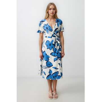 Rochie midi petrecuta