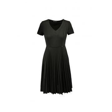 Rochie plisata cu decolteu in V