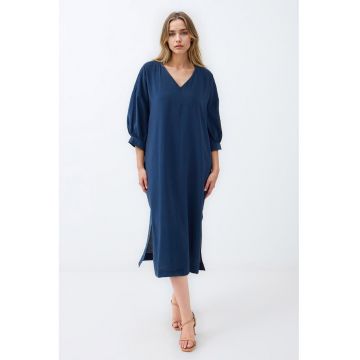 Rochie supradimensionata cu maneci medi