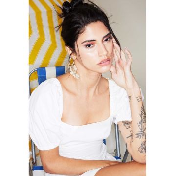 Rochie uni cu maneci scurte
