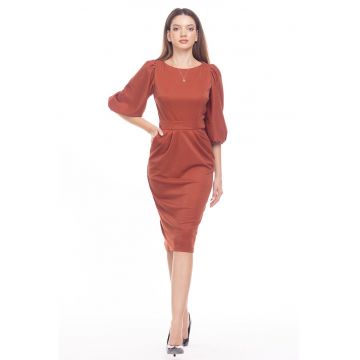Rochie cu croiala creion si maneci bufante
