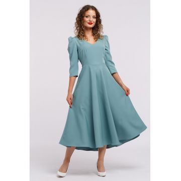 Rochie cu croiala in A si maneci bufante