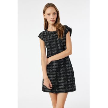 Rochie cu fermoar si model in carouri