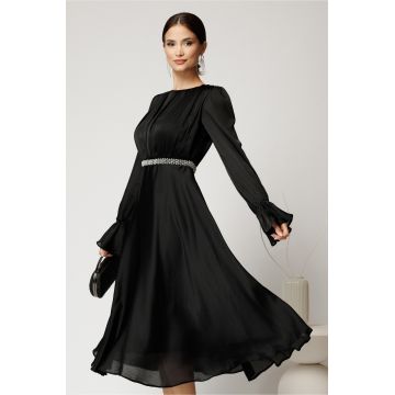 Rochie DY Fashion midi neagra din voal satinat in clos cu perle in talie