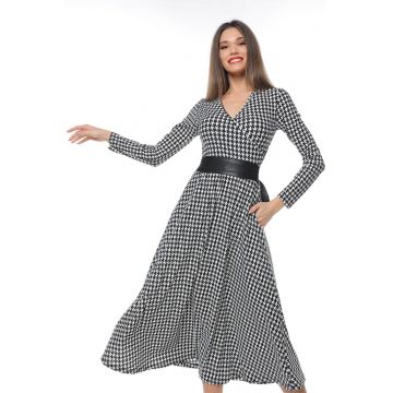 Rochie maxi evazata