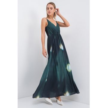 Rochie maxi evazata