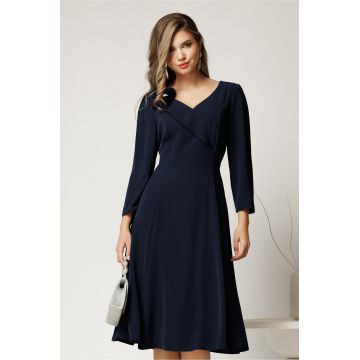Rochie midi bleumarin din triplu voal cu floare si perle