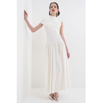 Rochie midi cu decolteu asimetric