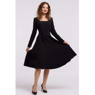 Rochie midi evazata