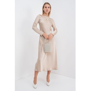 Rochie midi lejera