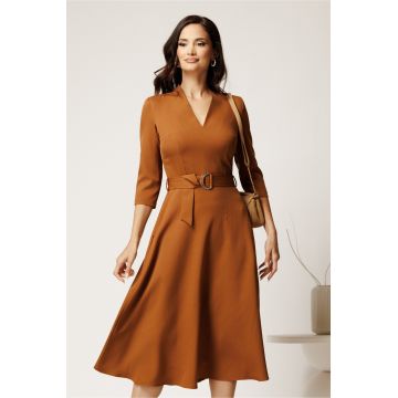 Rochie midi maro din stofa cu cordon in talie