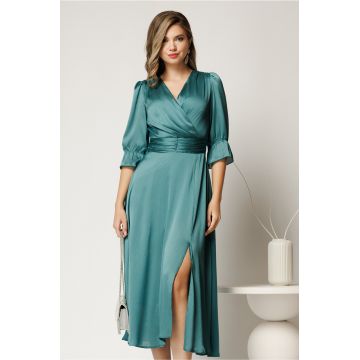 Rochie midi turcoaz de ocazie din voal cu crapatura pe picior