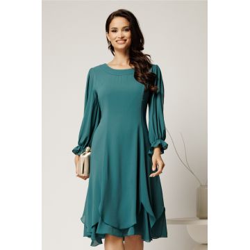 Rochie midi verde mint din voal cu croi in clini si volane la baza