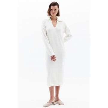 Rochie-pulover cu decolteu in V - Crem -