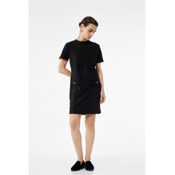 Rochie scurta dreapta