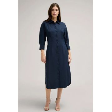Rochie-camasa midi cu maneca trei sferturi