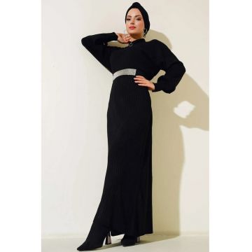 Rochie maxi -  tricotata cu guler inalt - neagra - material elastic -
