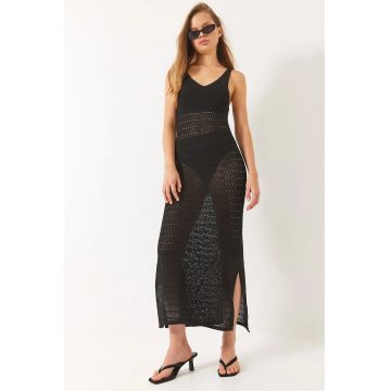 Rochie midi -  decolteu in V - crapatura - negru - tricot -