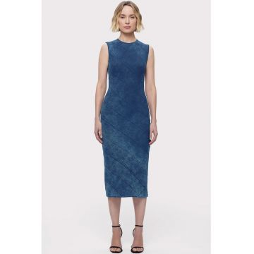 Rochie midi fara maneci cu aspect de denim si inchidere la spate prin fermoar Rochie midi fara maneci cu aspect de denim si inchidere la spate prin fermoar