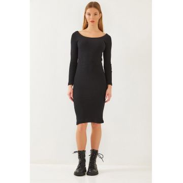 Rochie midi -  texturata cu nervuri - guler patrat - neagra - jerseu -