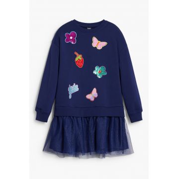 Rochie evazata cu maneci lungi