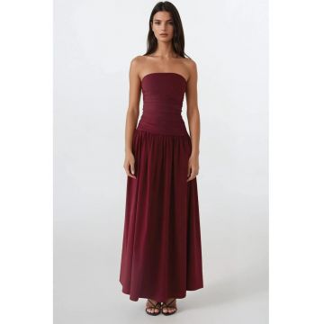 Rochie maxi  fara bretele - volan - rosu - textil Rochie maxi  fara bretele - volan - rosu - textil