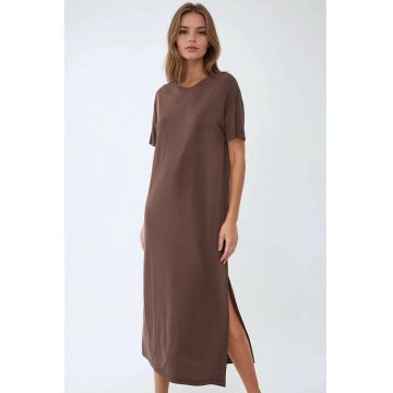 Rochie midi -  croiala lejera - maro - poliester/ modal Rochie midi -  croiala lejera - maro - poliester/ modal