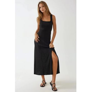 Rochie midi  texturata - guler patrat - neagra - tricot Rochie midi  texturata - guler patrat - neagra - tricot