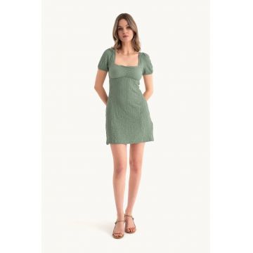 Rochie mini -  decolteu patrat - decupaj spate - verde - jerseu Rochie mini -  decolteu patrat - decupaj spate - verde - jerseu