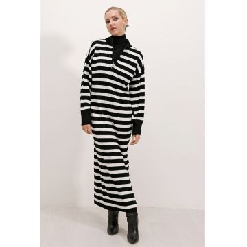 Rochie tricotata -  texturata - guler inalt - negru - tricot - Rochie tricotata -  texturata - guler inalt - negru - tricot -