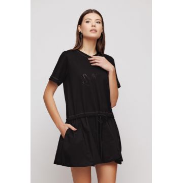 Rochie dama neagra cu fas si broderie