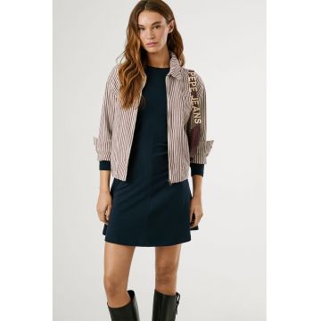 Rochie evazata cu model uni