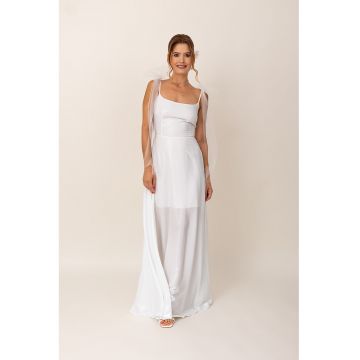 Rochie evazata lunga cu aplicatie funda