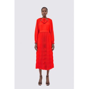 Rochie lejera cu maneci lungi