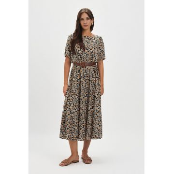 Rochie midi cu model si curea Rochie midi cu model si curea